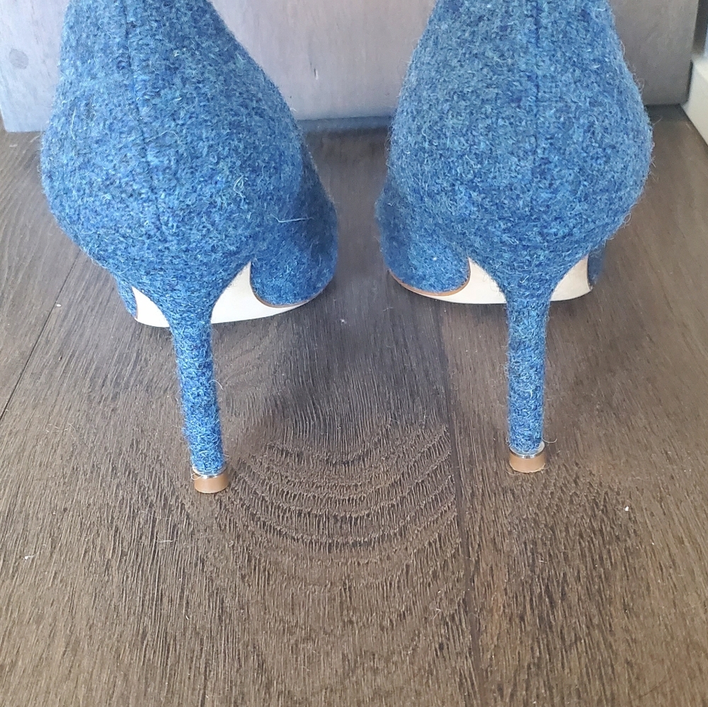 👑 9X HOST PICK 👑 Manolo Blahnik Hangisi 90 mm Pumps Blue Tweed - Picture 6 of 10